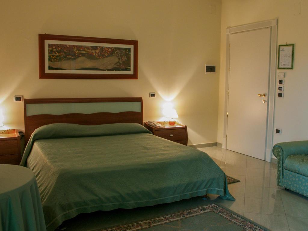 Blu Hotel San Nicola Manfredi Buitenkant foto