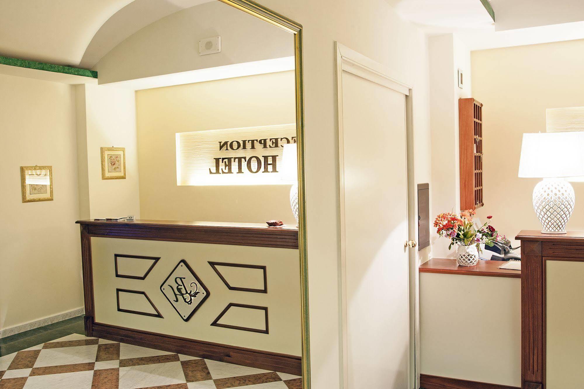Blu Hotel San Nicola Manfredi Buitenkant foto
